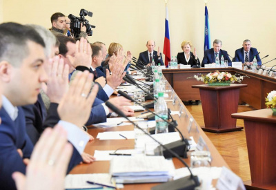 Нововведения по платным парковкам Курска — кто теперь будет, а кто не будет платить