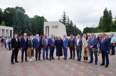 В Курске прошел День памяти и скорби